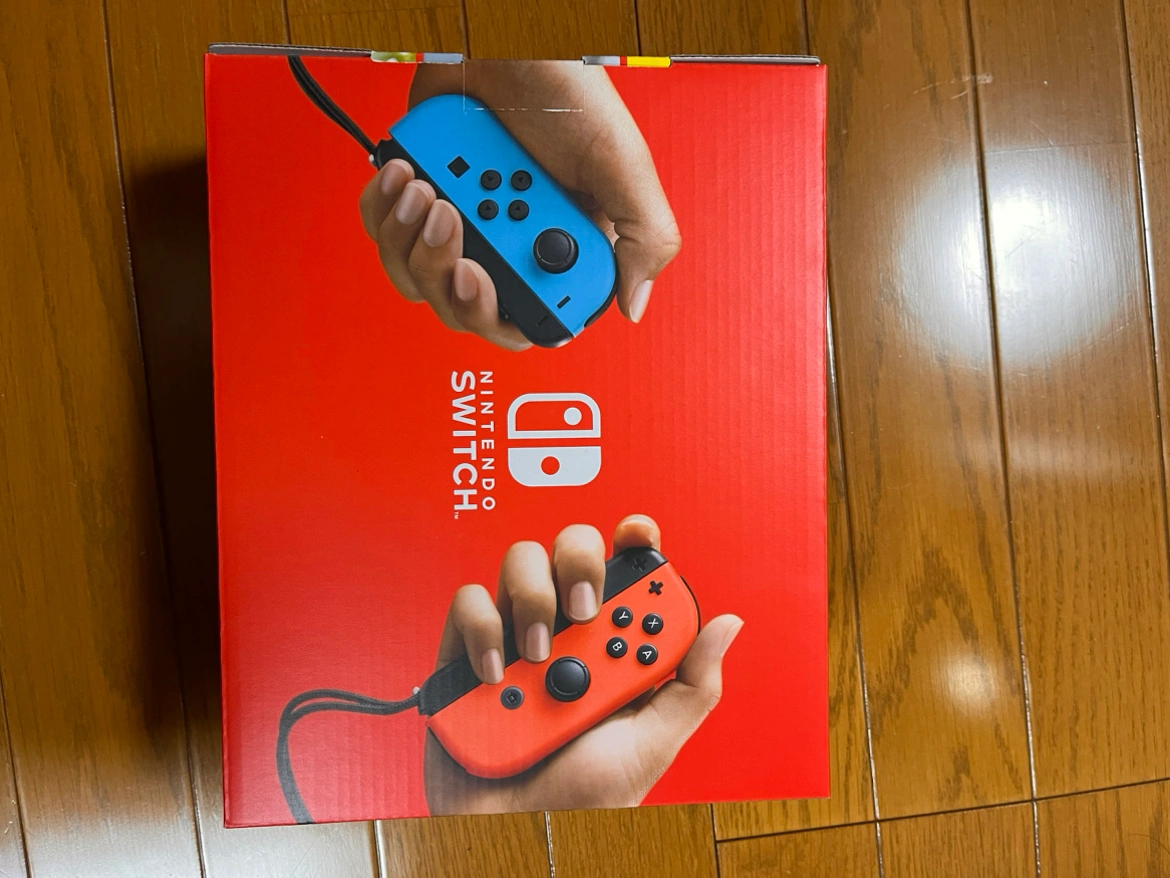 (完全新品)(お車でお届けにあがります)Nintendo Switchの写真2枚目