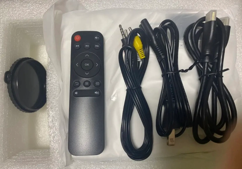UNENU プロジェクター 小型 9200lmの写真3枚目