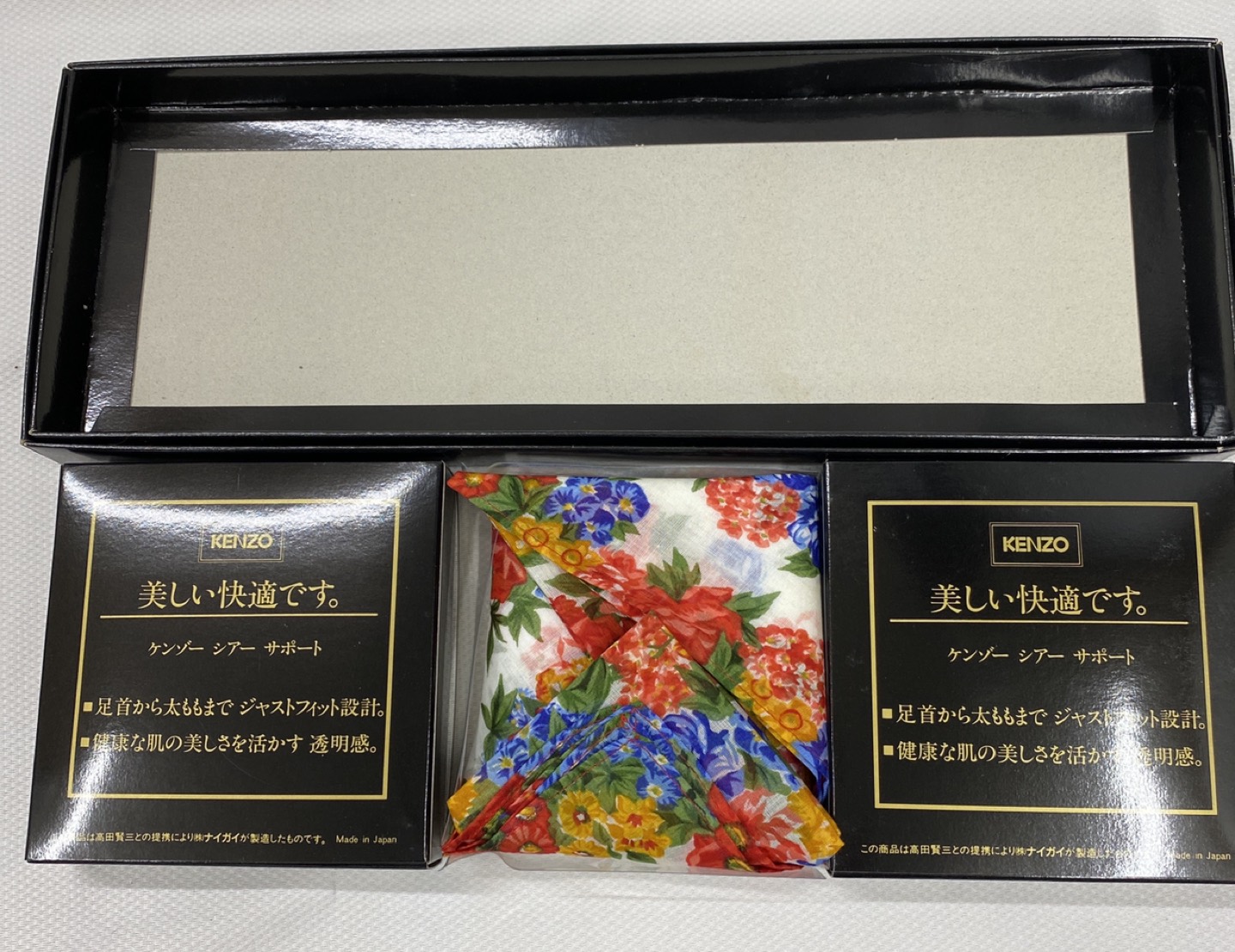 KHNZO パンスト　ハンカチの写真2枚目