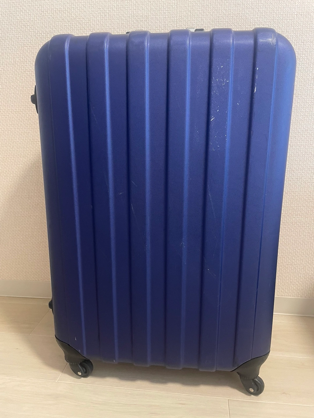【訳あり】スーツケース
