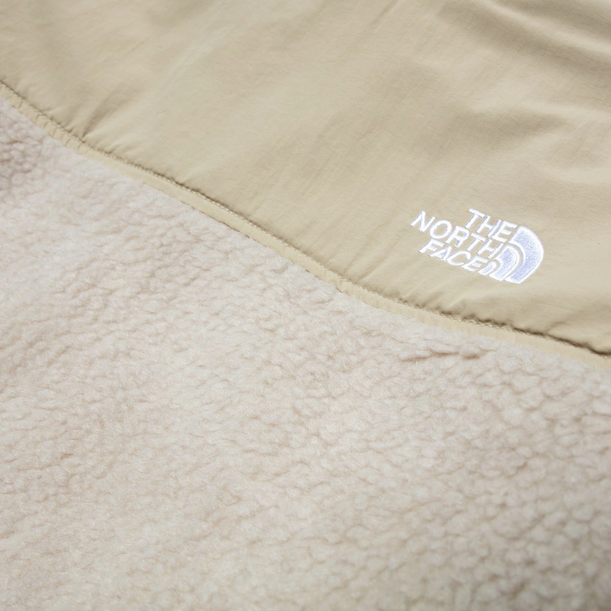 Platte Sherpa 1/4 Zip ベージュ フリース ノースフェイスの写真5枚目