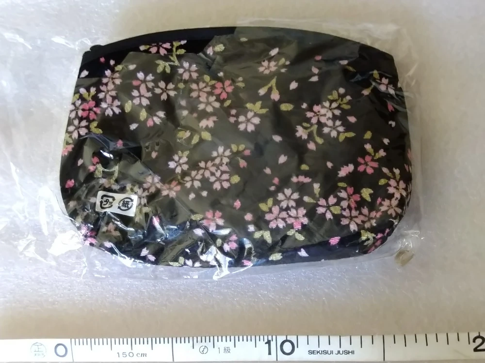 新品 さくら ゆうこうあん ポーチの写真2枚目