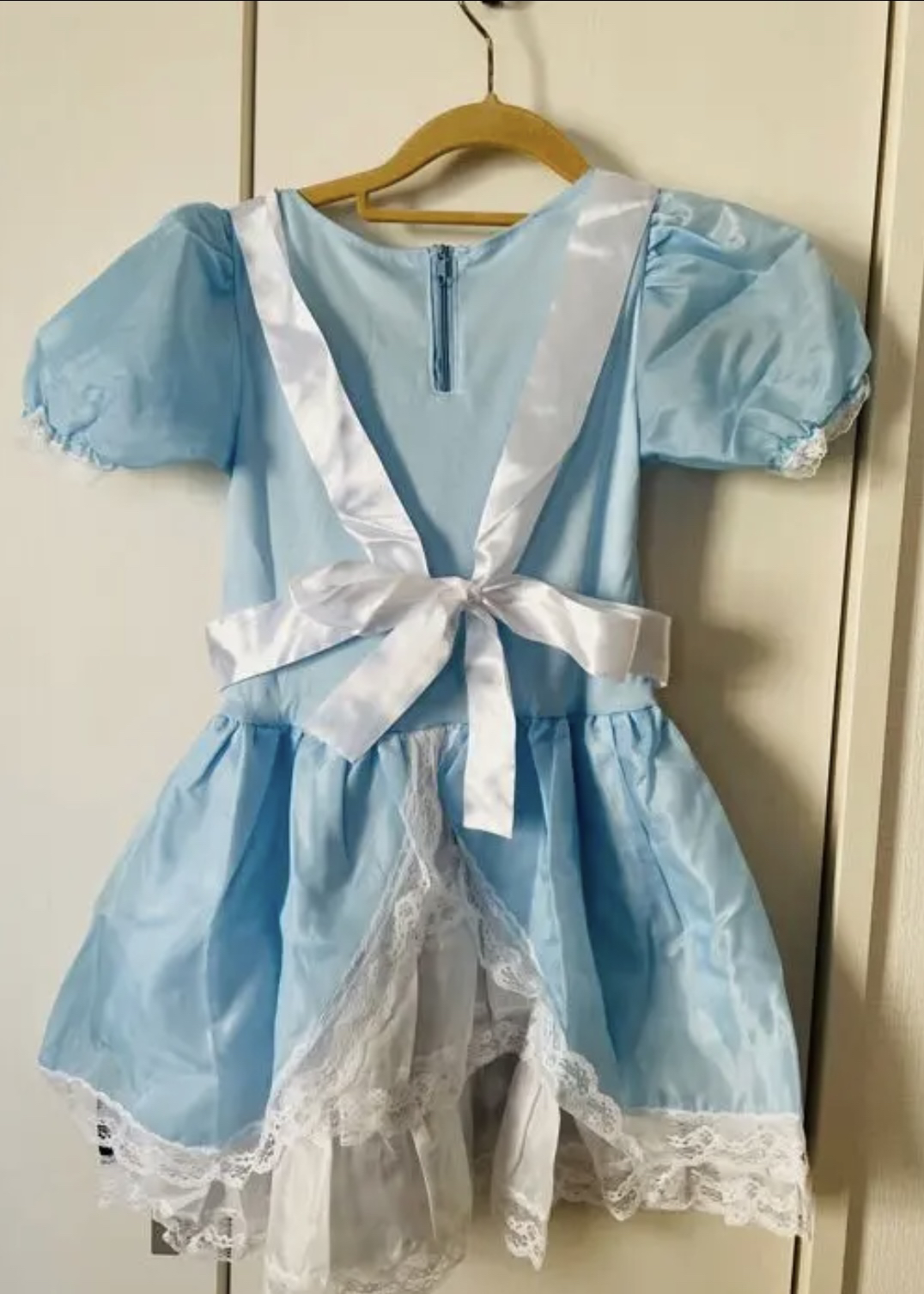 ディズニーアリス　ハロウィンコスプレ女の子130の写真2枚目