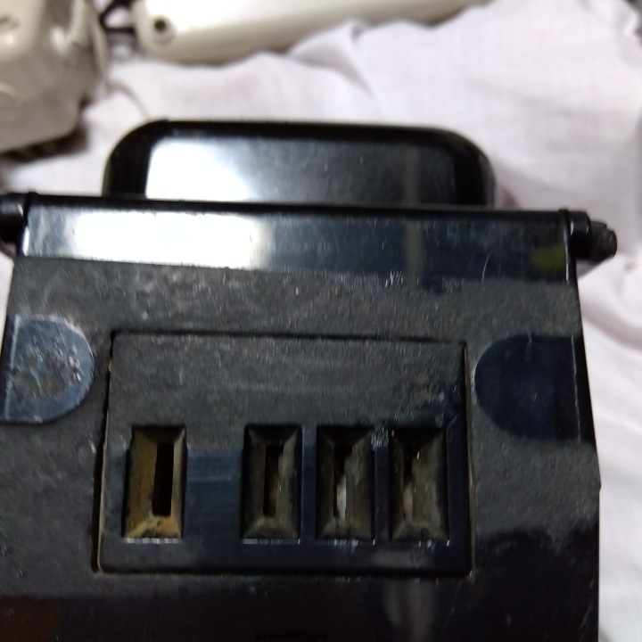電動アシスト自転車用充電器ＮＫＪ069Z1の写真2枚目