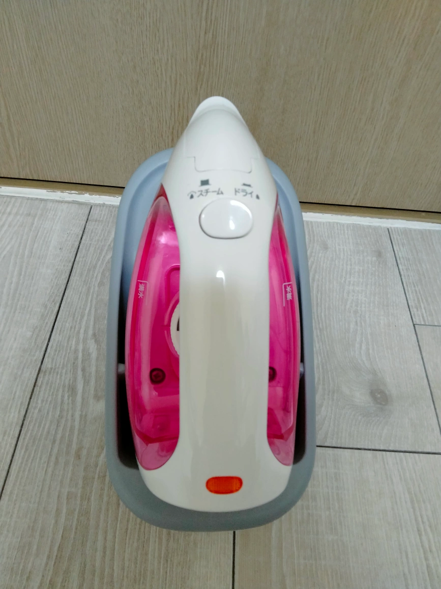 【 HITACHI 】コードレススチームアイロンの写真2枚目