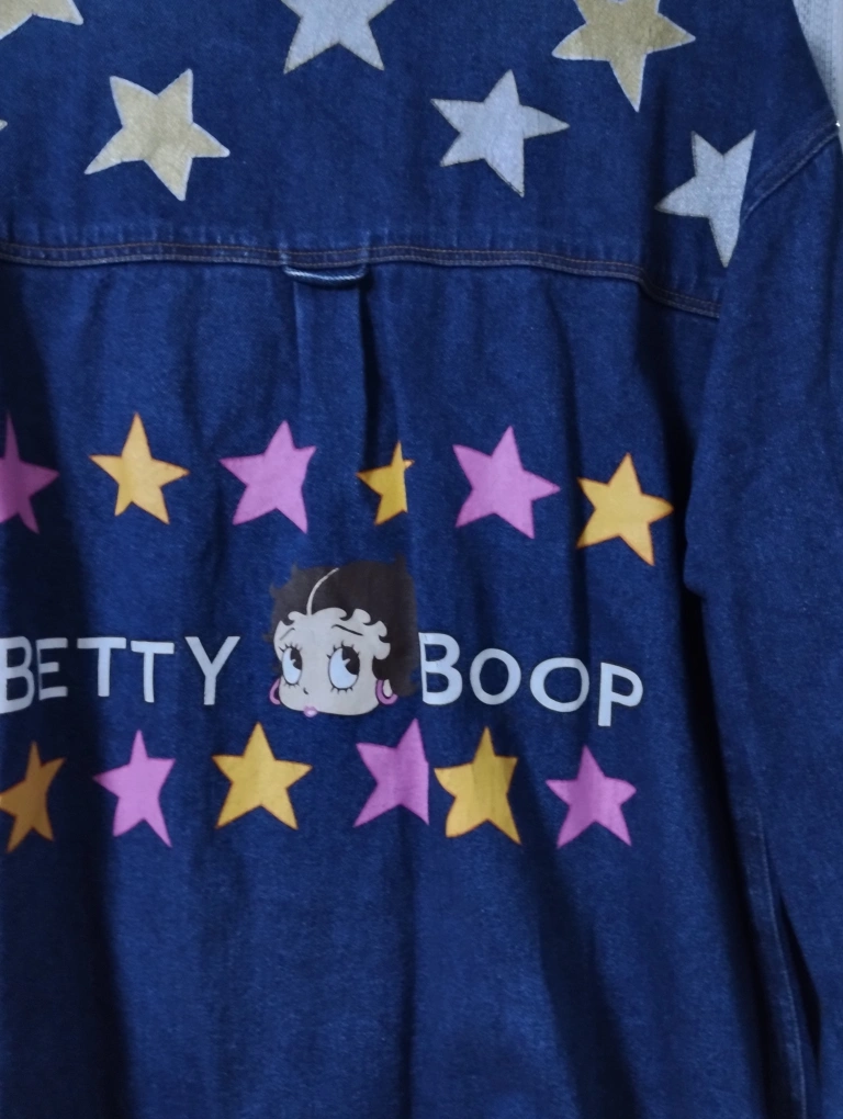 【良品】Betty Boop ベティブープ デニムジャケット Gジャン M-Lの写真4枚目
