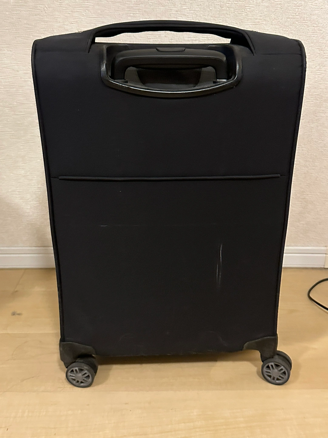 【美品】Samsonite サムソナイト スーツケース 55cm 機内持ち込みサイズの写真3枚目