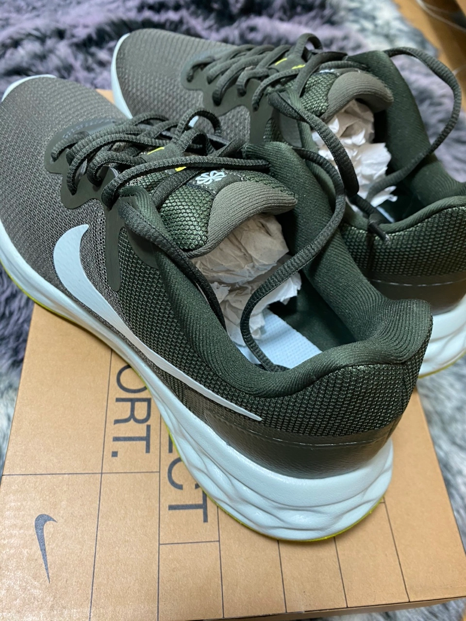 【未使用】NIKE Revolution 6 NN / 26.5cmの写真2枚目