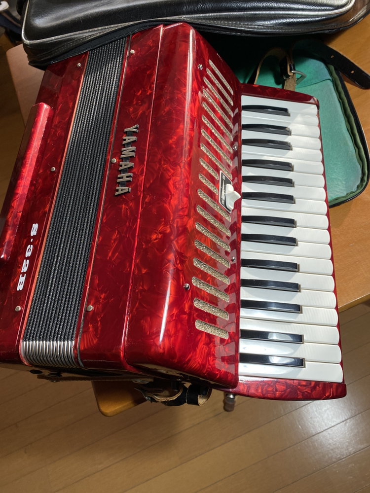アコーディオン