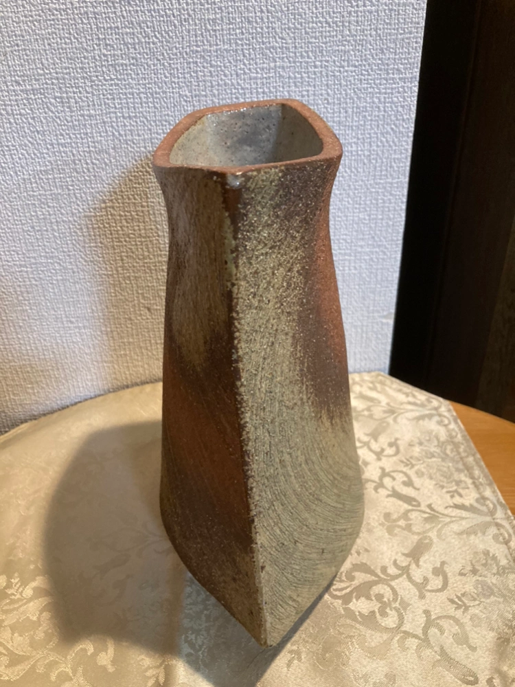 (再値下げ)信楽焼花瓶の写真3枚目