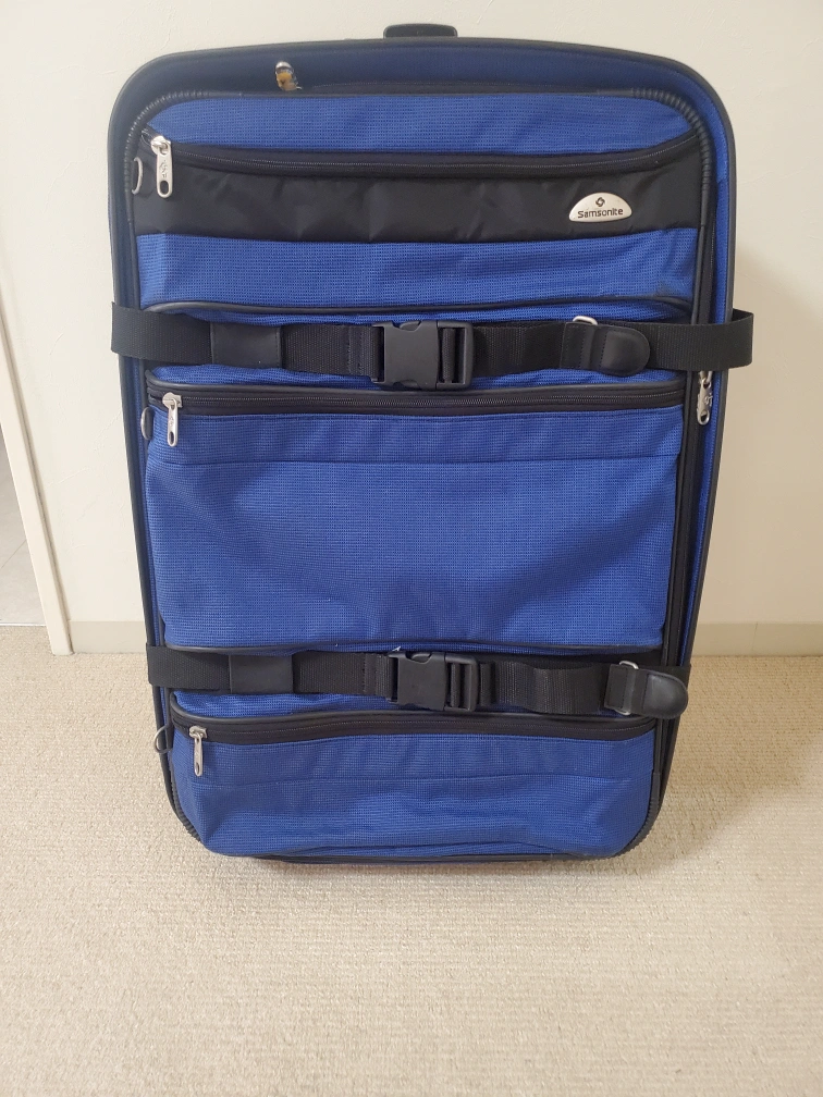 Samsoniteスーツケース