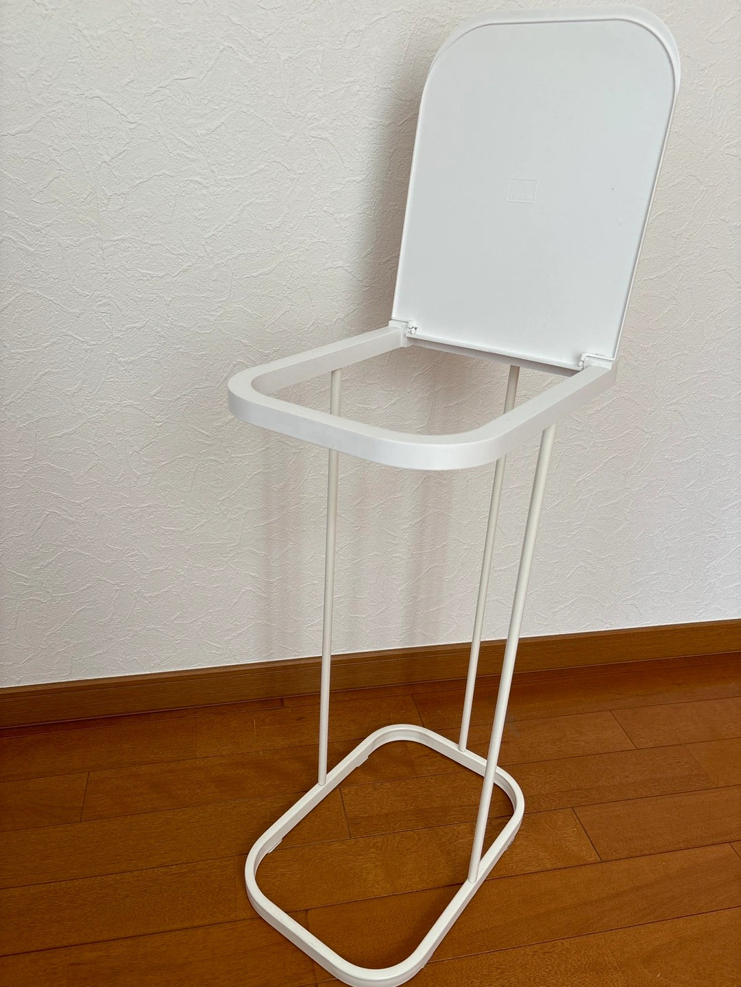 山崎実業(Yamazaki) 分別ゴミ袋ホルダー ホワイト 約W22×D33×H55cm ルーチェ LUCE ゴミ箱の写真3枚目