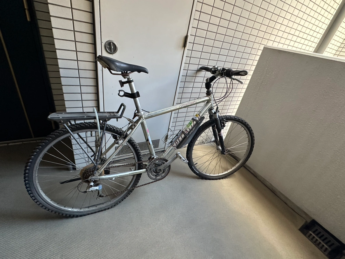 誰かマウンテンバイク引き取っていただけませんか