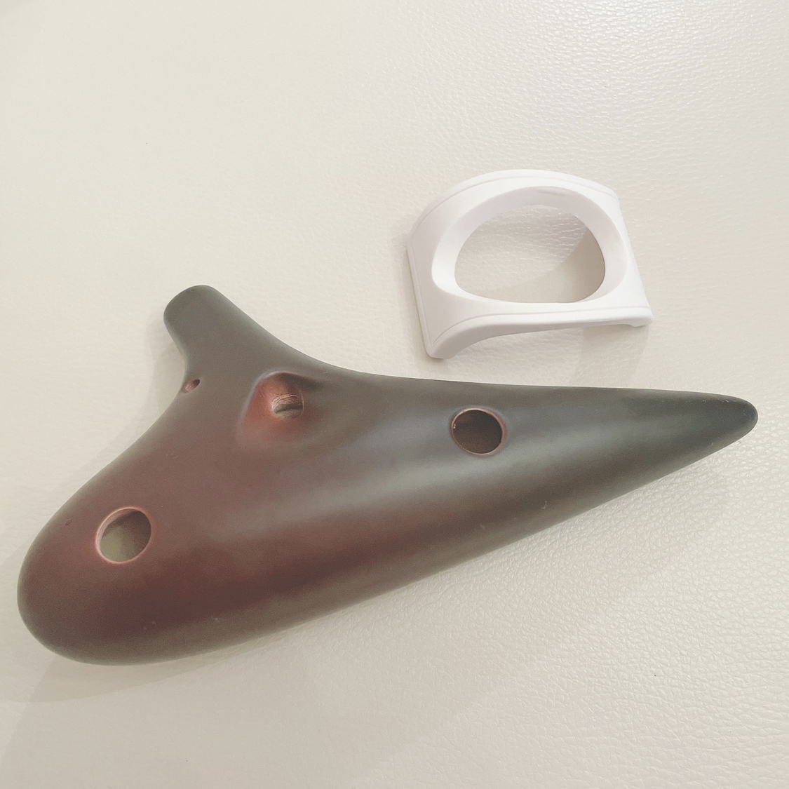 箱付き　新品　C調　オカリナ　AC スタンドセット　ブラウン　管楽器　楽器　音楽の写真4枚目