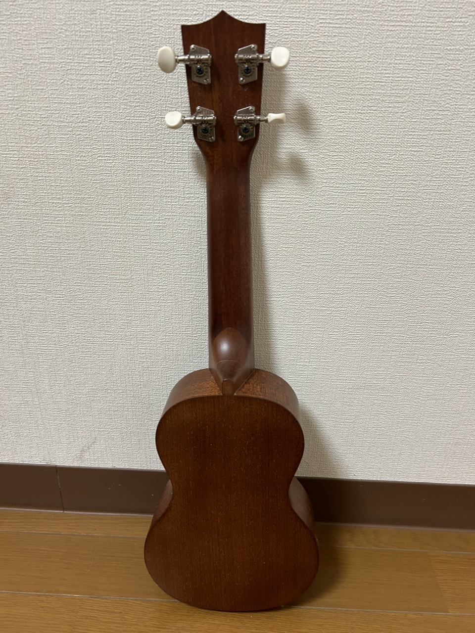 ウクレレ　Famousの写真3枚目