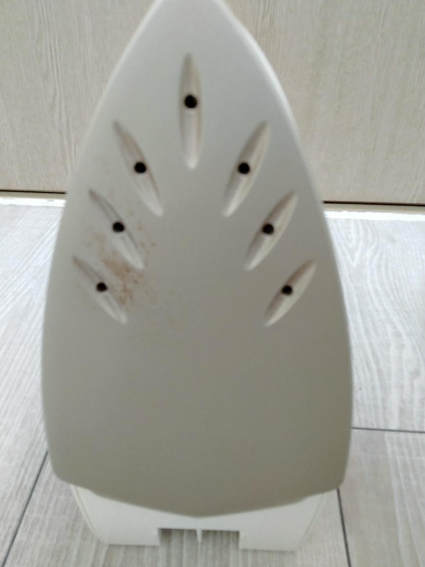 【 HITACHI 】コードレススチームアイロンの写真6枚目