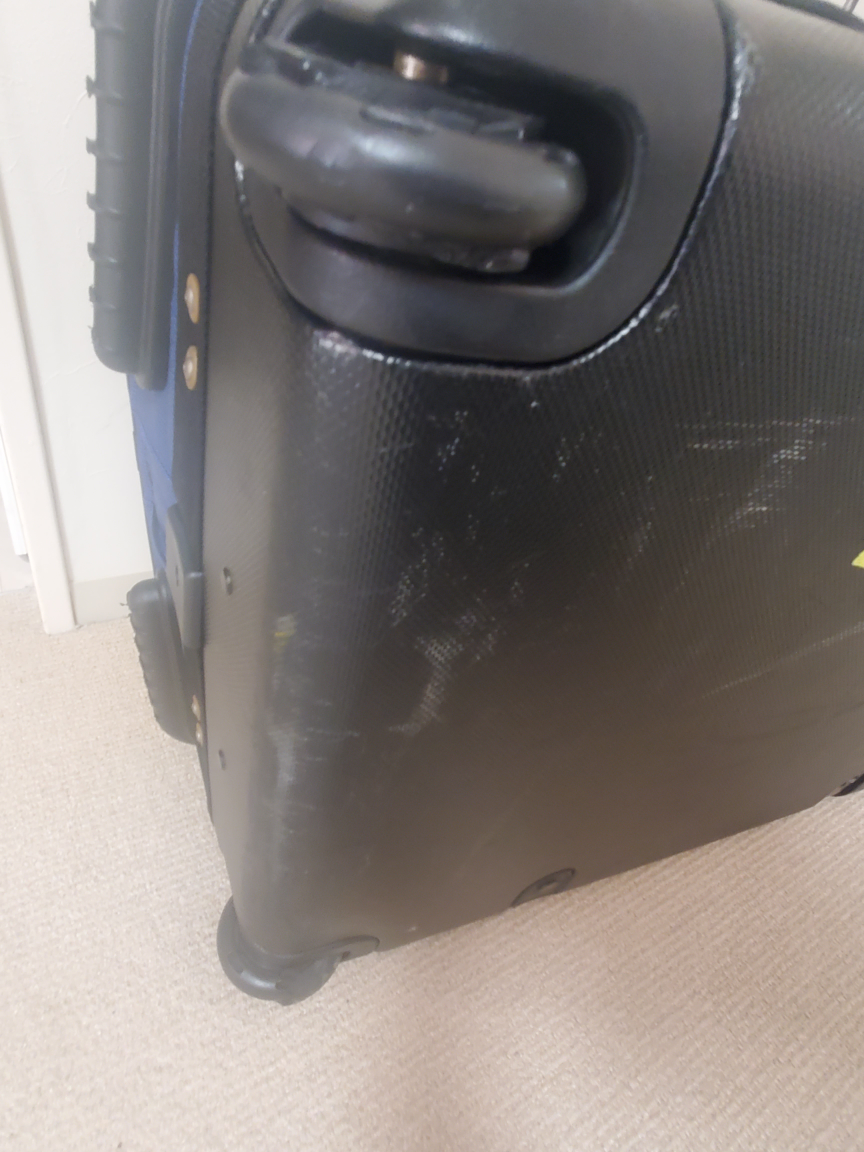 Samsoniteスーツケースの写真4枚目