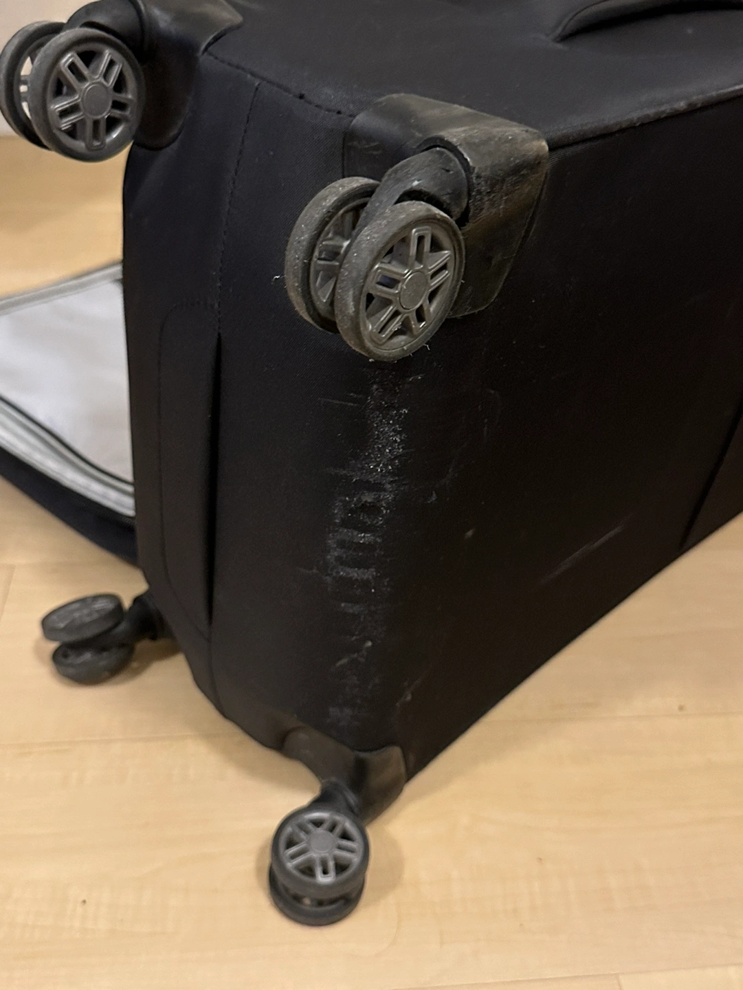 【美品】Samsonite サムソナイト スーツケース 55cm 機内持ち込みサイズの写真5枚目