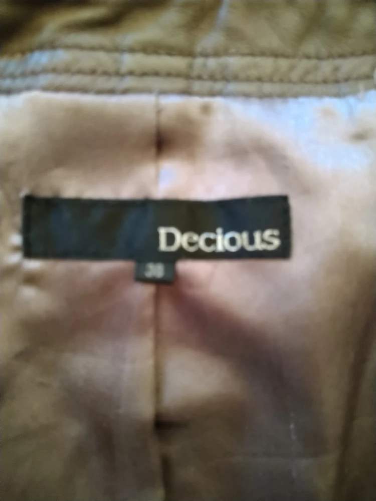 Decious グレー 　羊革ジャケットの写真6枚目