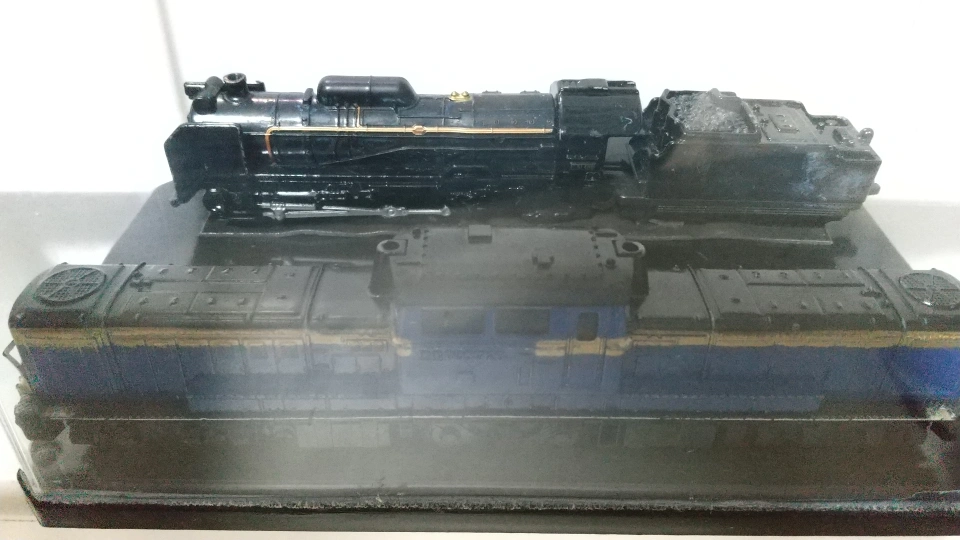 Nゲージの電車の飾り物ですの写真2枚目