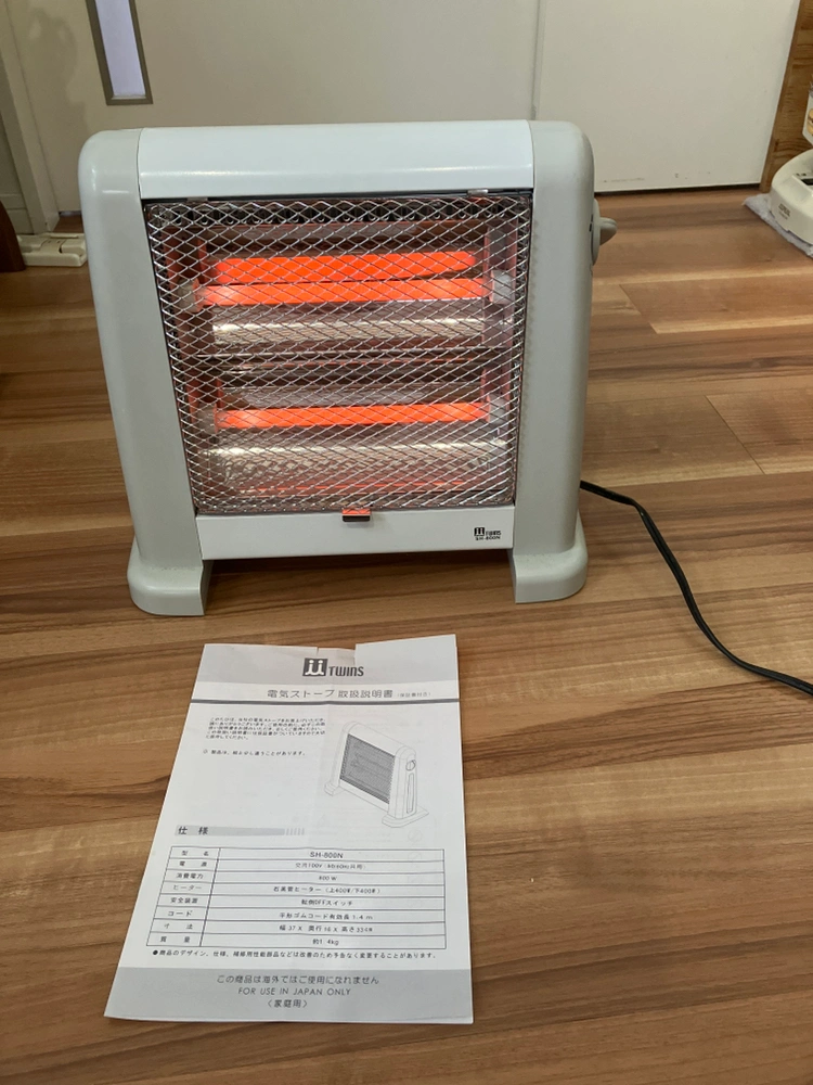 電気ストーブ 取扱説明書つきの写真2枚目