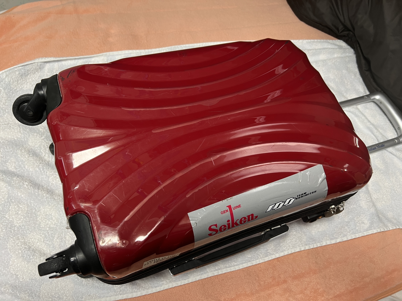旅行用スーツケース、機内持ち込みサイズ