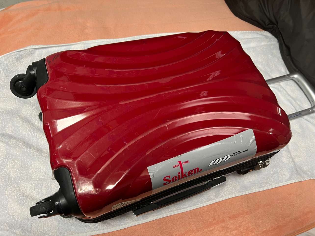 旅行用スーツケース、機内持ち込みサイズ