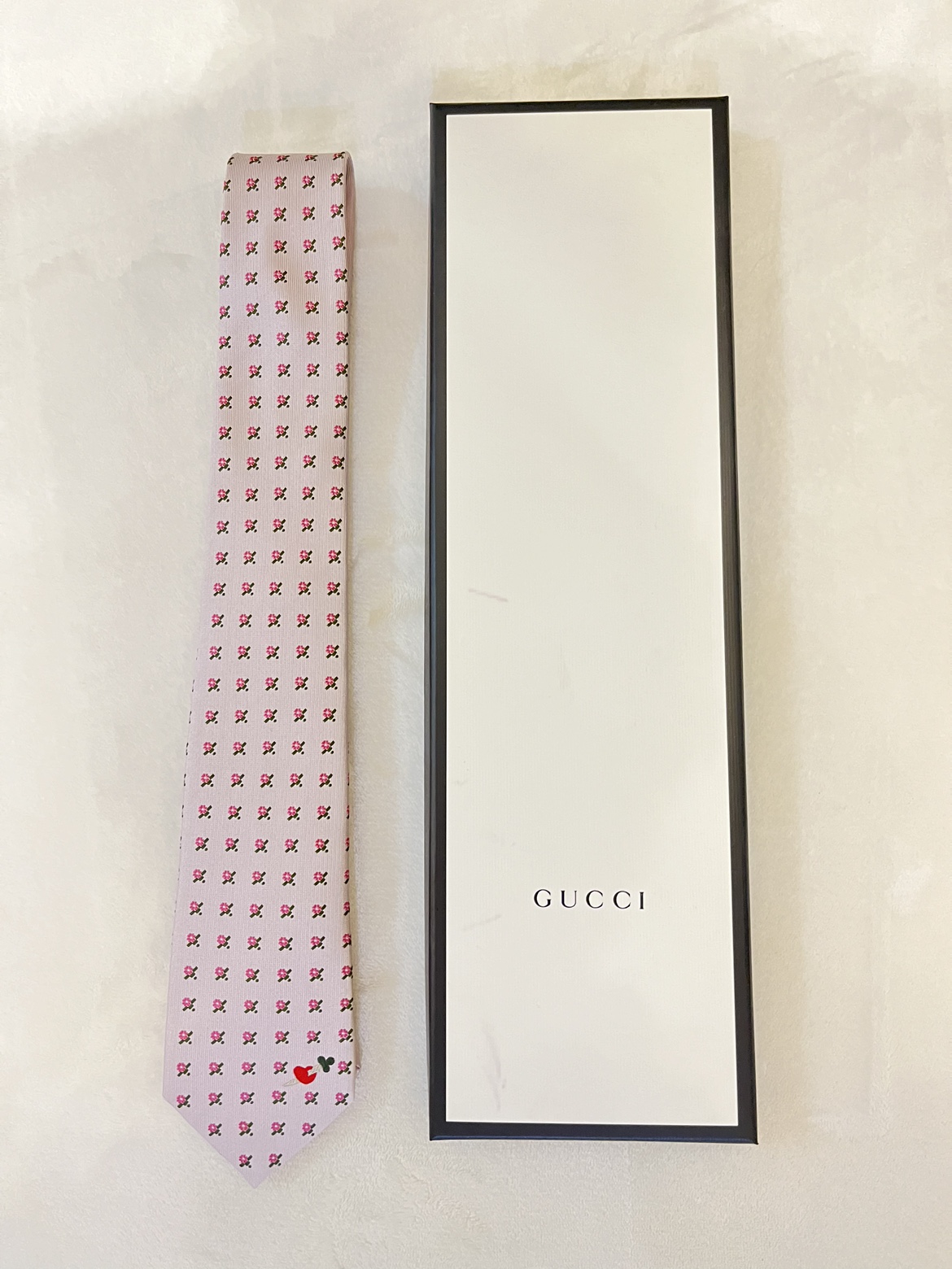 GUCCIネクタイ