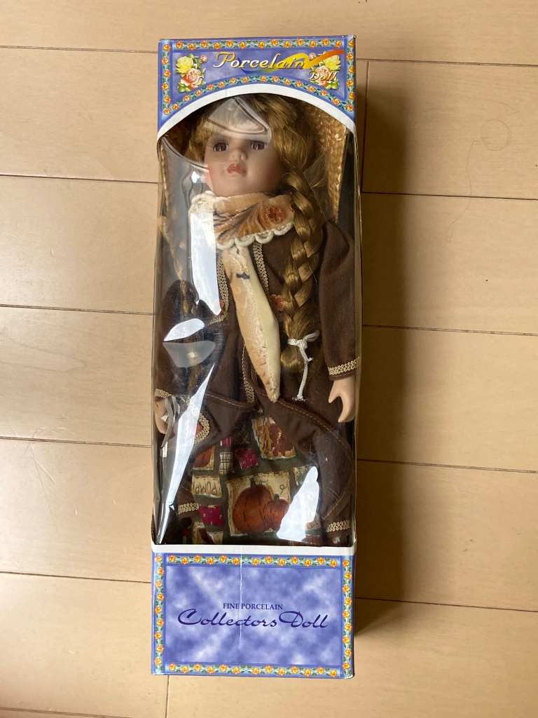 箱入 Porcelain Dollの写真2枚目