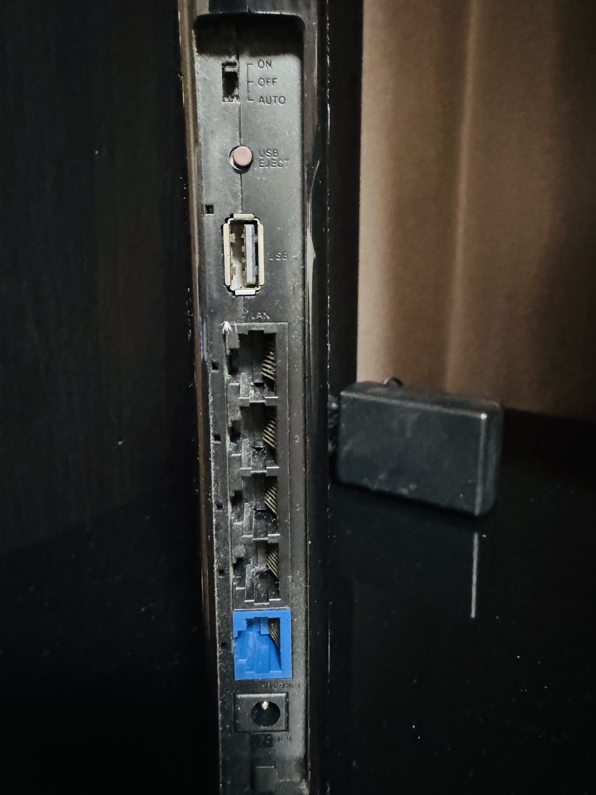 BUFFALO 無線LANルーター WZR-HP-G450Hの写真3枚目