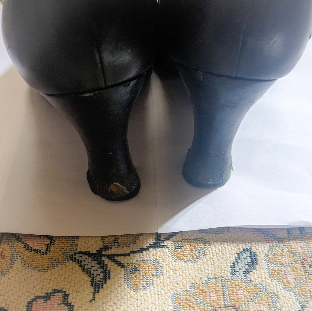 【定価約10万円】GIVENCHY ブーツの写真2枚目