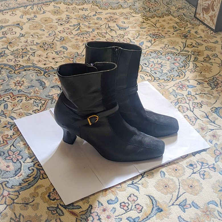 【定価約10万円】GIVENCHY ブーツ