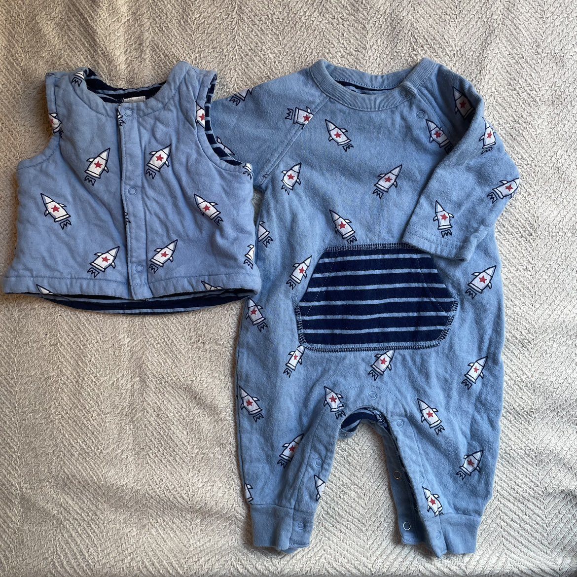 Gap ベビー　新生児　ベスト　ロンパース セット