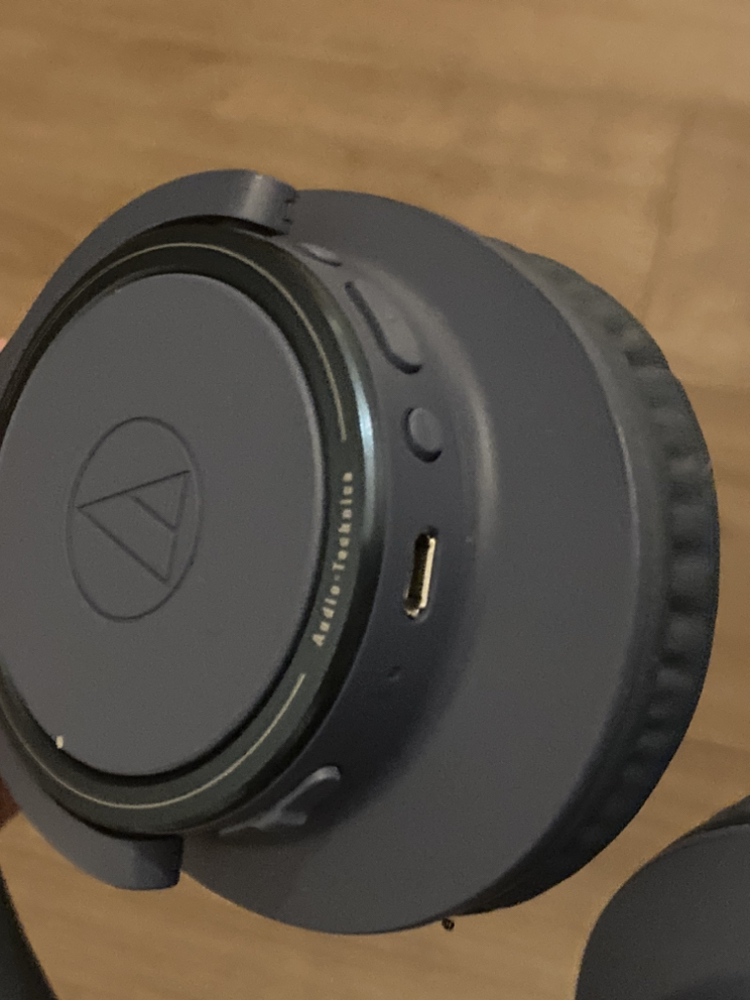 12/31処分　Bluetooth ヘッドホンの写真3枚目