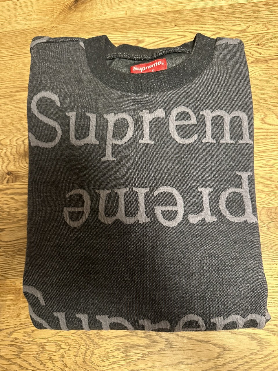 SUPREME / シュプリーム 18SS Jacquard Logo Crewneckの写真2枚目