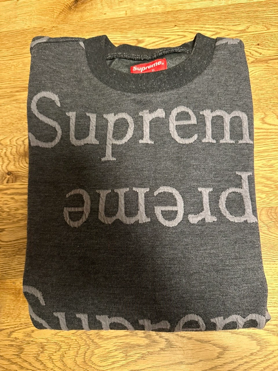 SUPREME / シュプリーム 18SS Jacquard Logo Crewneckの写真2枚目