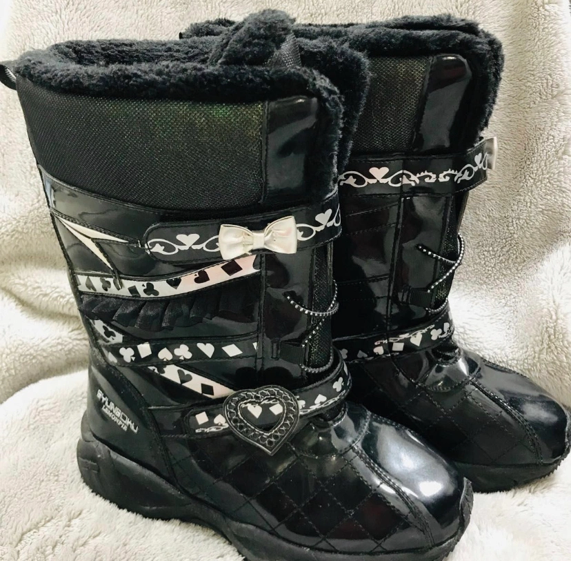 定価5500円 美品 瞬足 エナメル 女の子 レモンパイ スノーブーツ サイズ24.0cm ブラックの写真2枚目