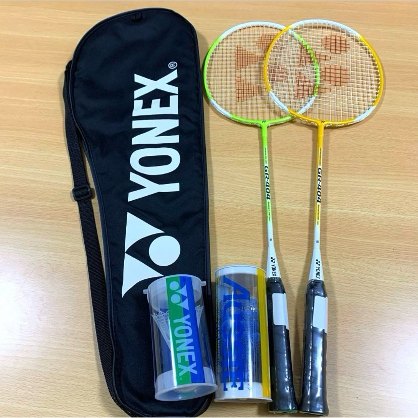 YONEX  バドミントン ラケット 羽