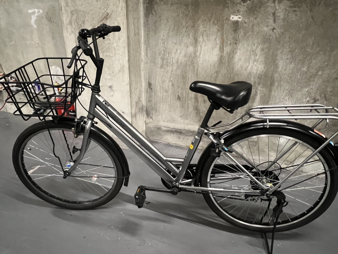 自転車 ママチャリ　今年購入　26インチの写真3枚目