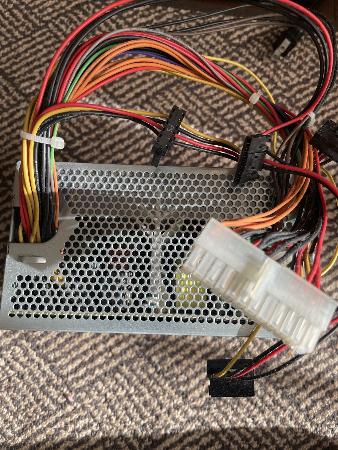 hp PCパーツ 電源の写真2枚目
