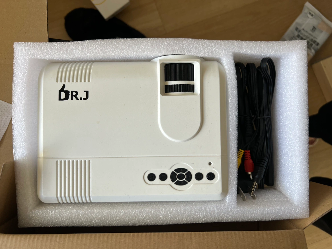 Dr.J ミニプロジェクターの写真2枚目