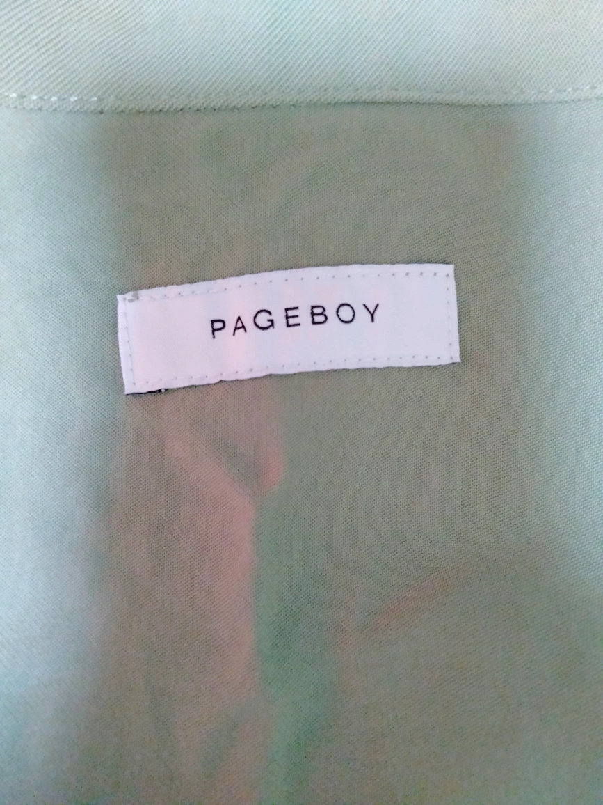 【 PAGE BOY 美品 】ミリタリージャケットの写真3枚目