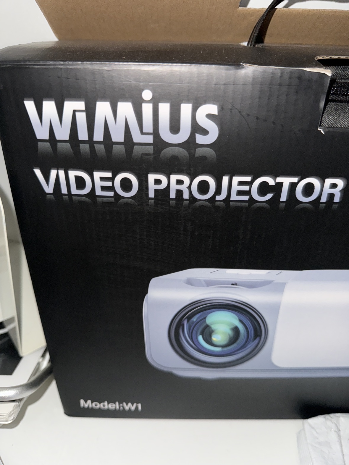 WiMlUS プロジェクター