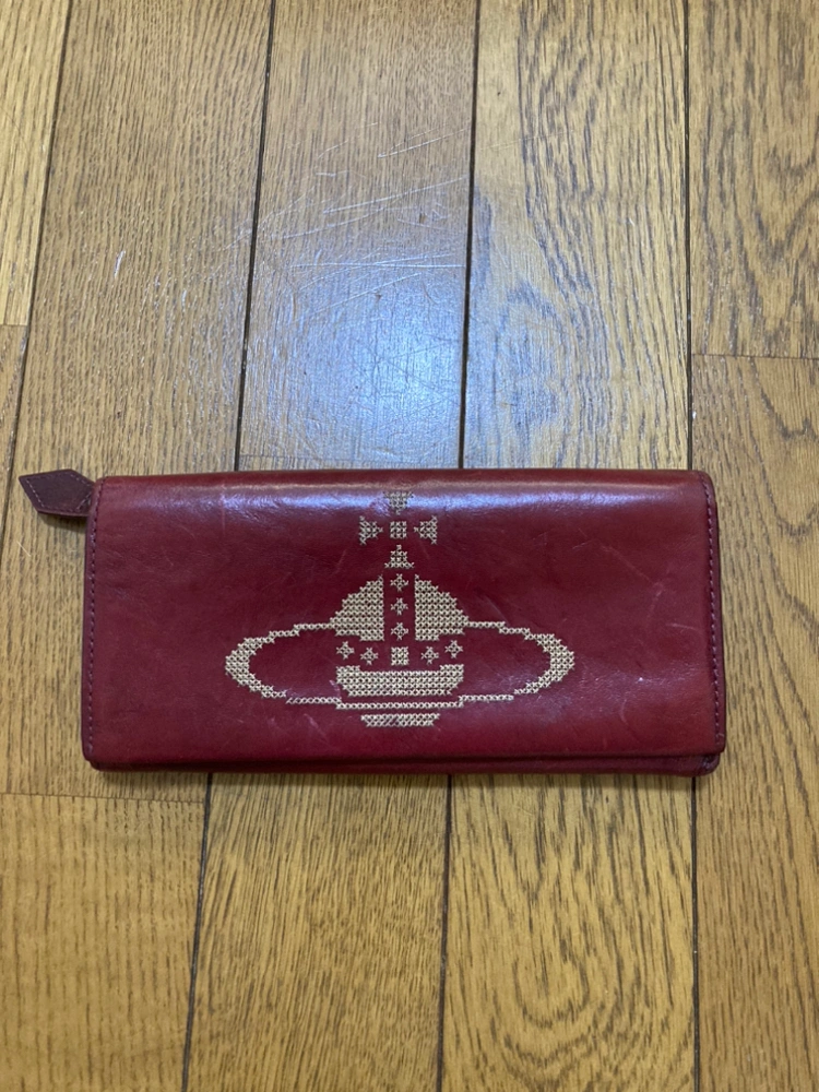 ヴィヴィアンウエストウッド 長財布