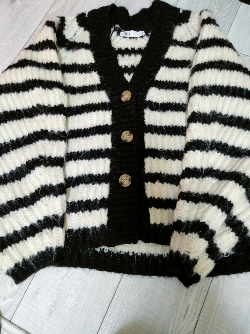 【 ZARA 美品 】ニットカーディガン L