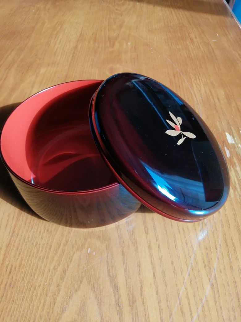 溜ちらし漆器の写真2枚目