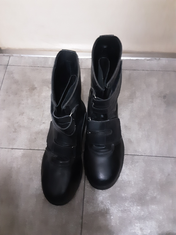 安全靴26cm