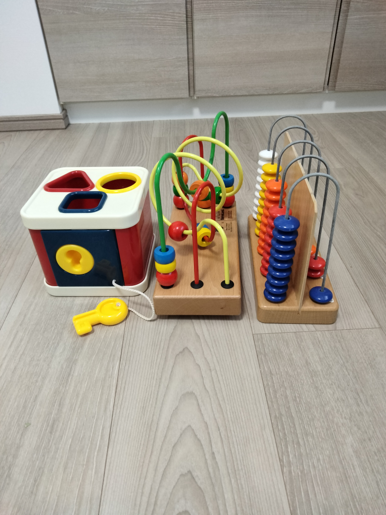 知育玩具　3点