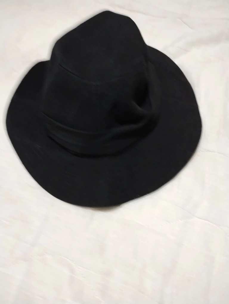 【新品、未使用】帽子、ハット BLACK 黒の写真3枚目