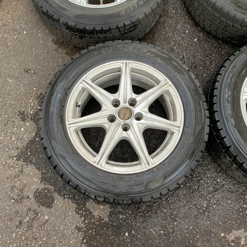 スタッドレス タイヤ 4本 ホイール付 デジタイヤ 185/65R15 88Qの写真3枚目